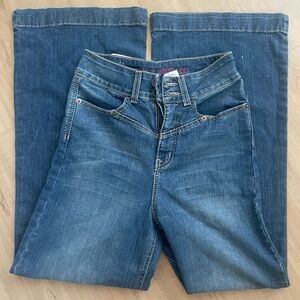 CRUEL GIRL HIGH RISE WIDE LEG TROUSER : SIZE 28/5 SHORT : STYLE : CB17254001 IND